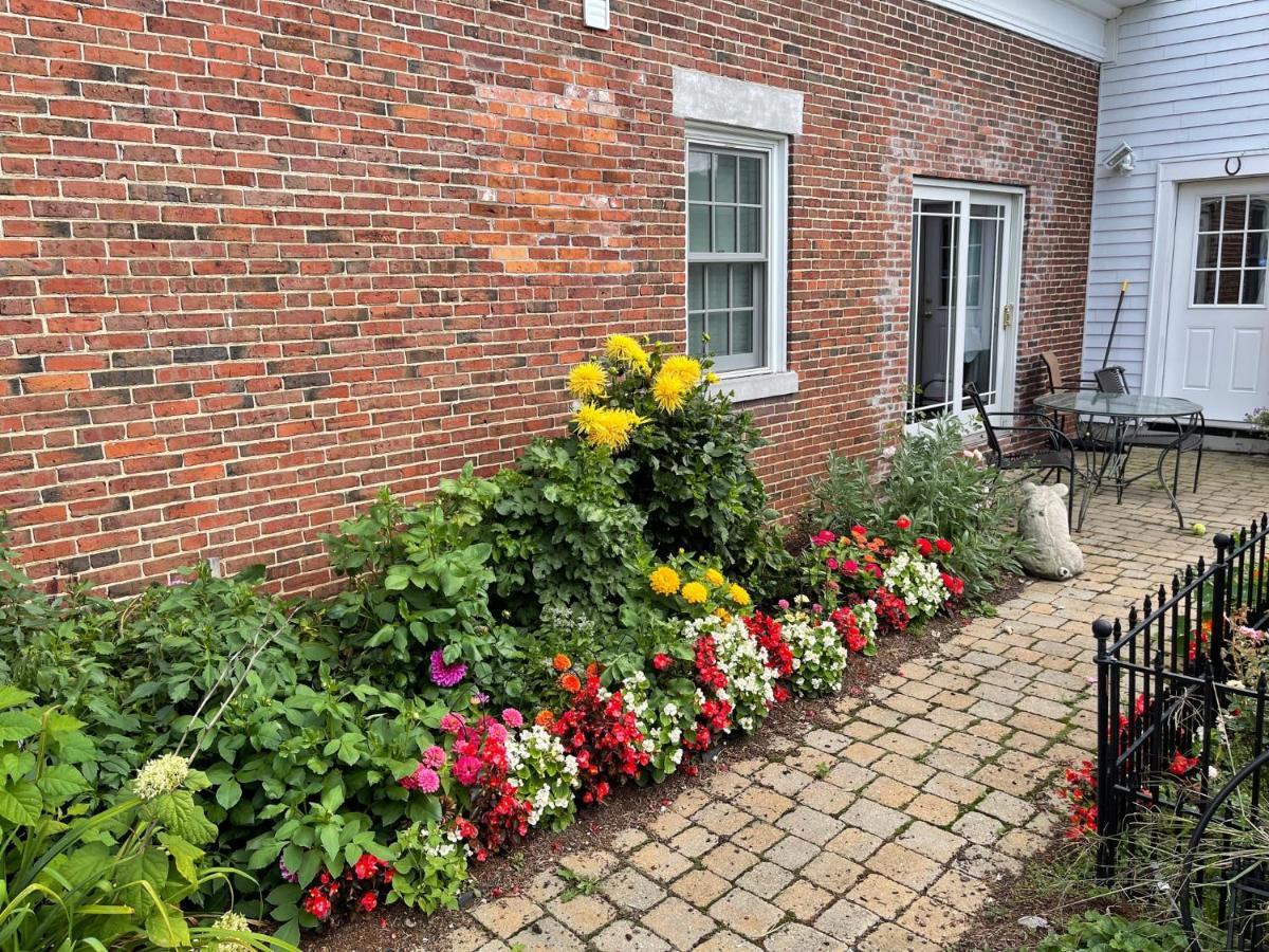 Dodds Brick House Bed & Breakfast North Hero Exteriér fotografie